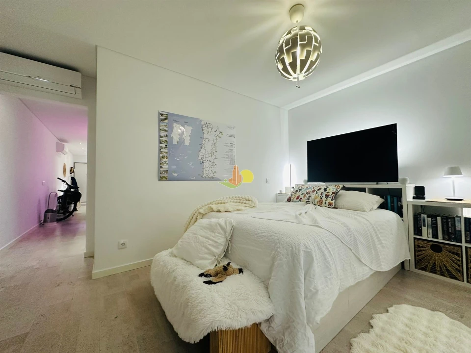 Apartamento T1 para Venda em Buarcos Foto 22