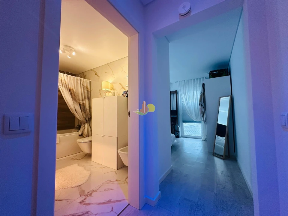 Apartamento T1 para Venda em Buarcos Foto 16