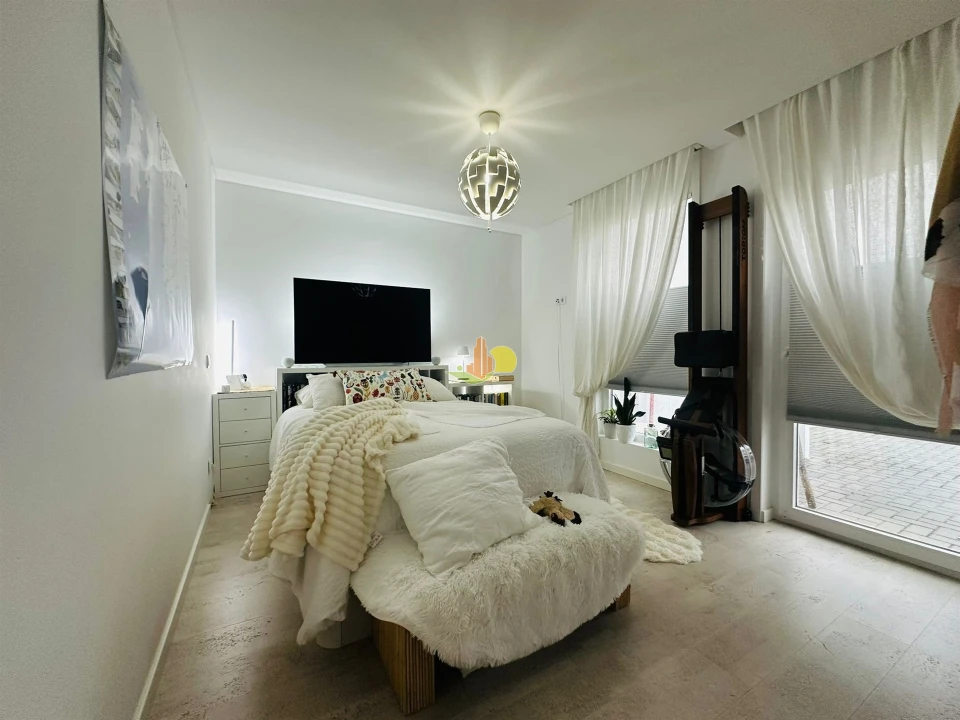 Apartamento T1 para Venda em Buarcos Foto 20