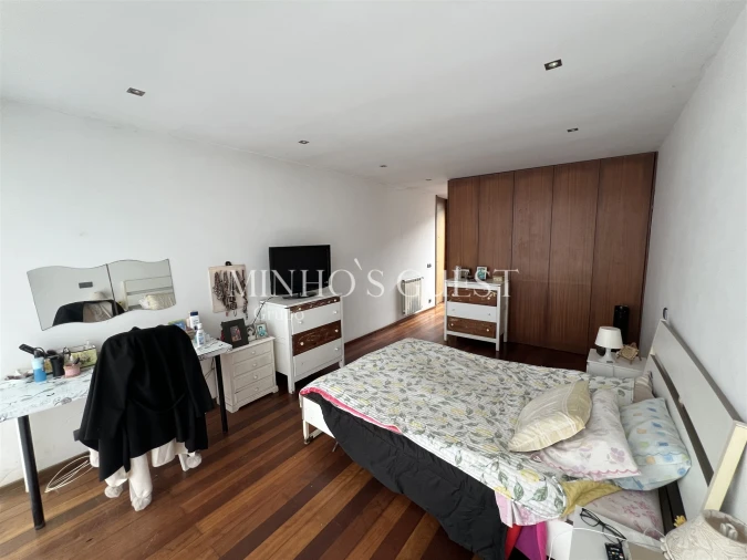 Moradia T4 para Venda em Joane Foto 20