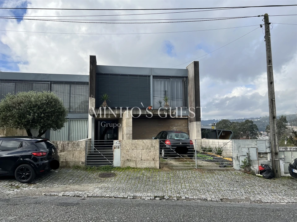 Moradia T4 para Venda em Joane Foto 1