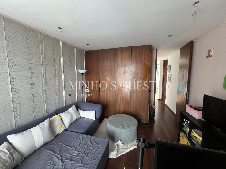 Moradia T4 para Venda em Joane Foto 22