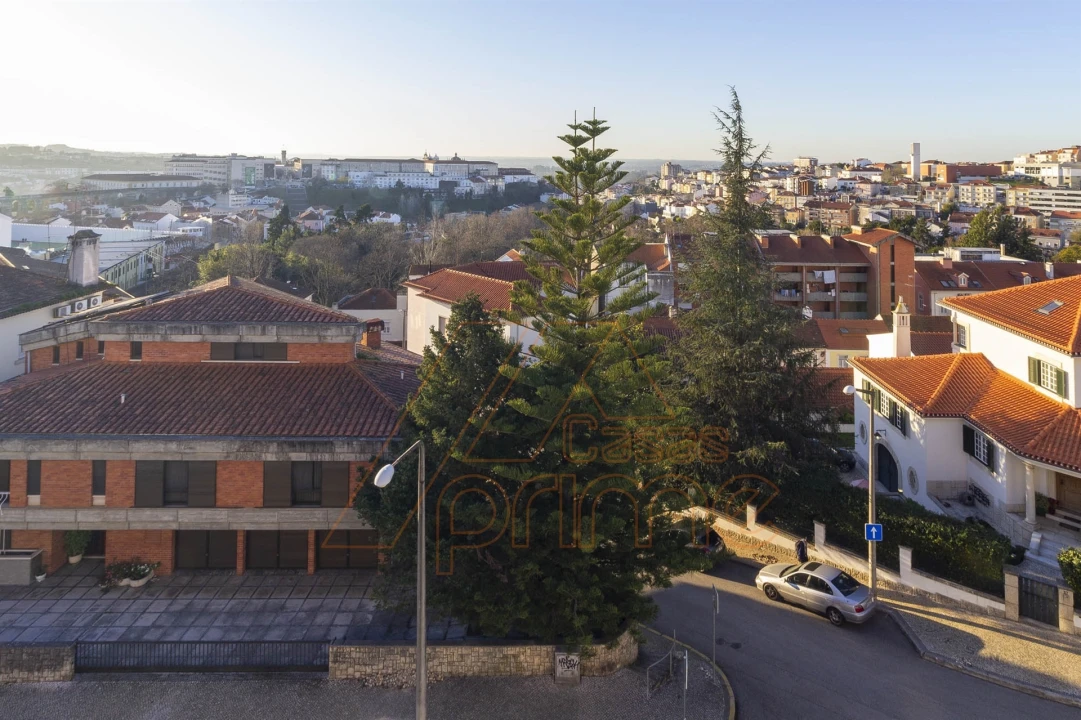 Apartamento T3 para Venda em Sé Nova, Santa Cruz, Almedina e São Bartolomeu Foto 30