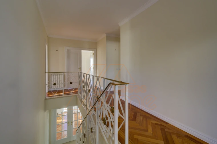 Apartamento T3 para Venda em Sé Nova, Santa Cruz, Almedina e São Bartolomeu Foto 15