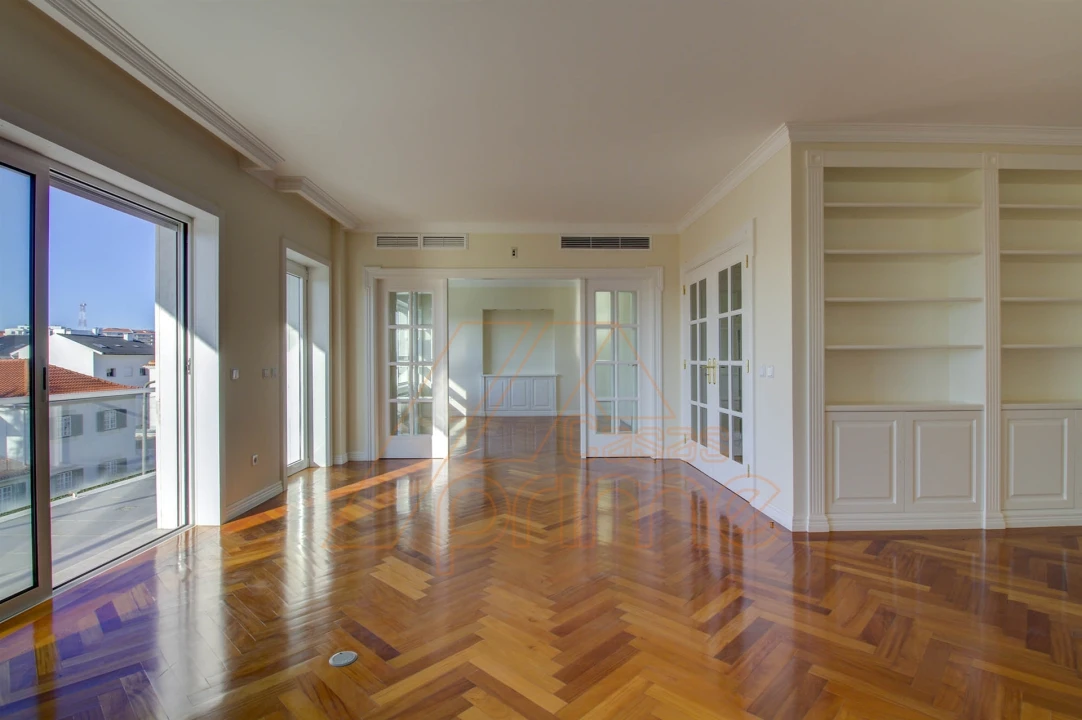 Apartamento T3 para Venda em Sé Nova, Santa Cruz, Almedina e São Bartolomeu Foto 5