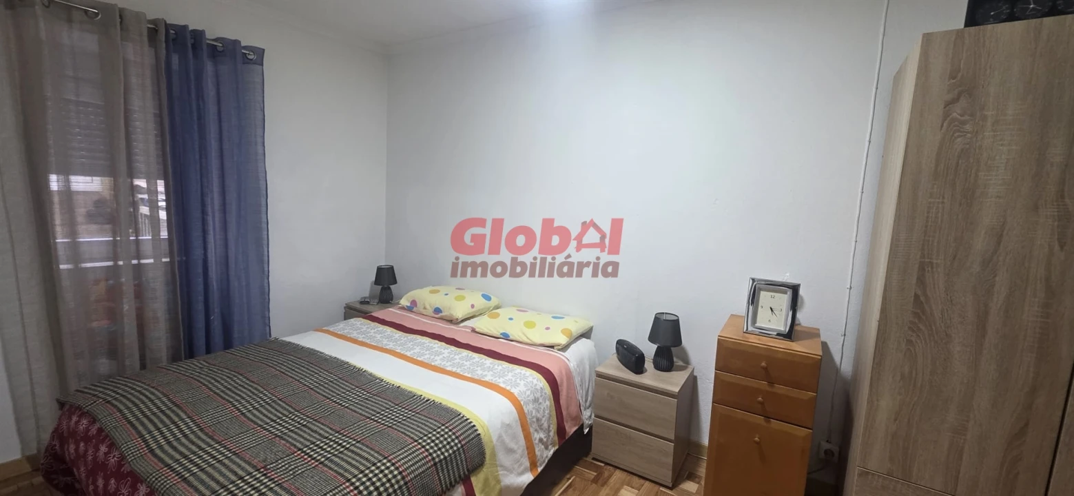 Moradia T2 para Venda em Canas de Santa Maria Foto 8