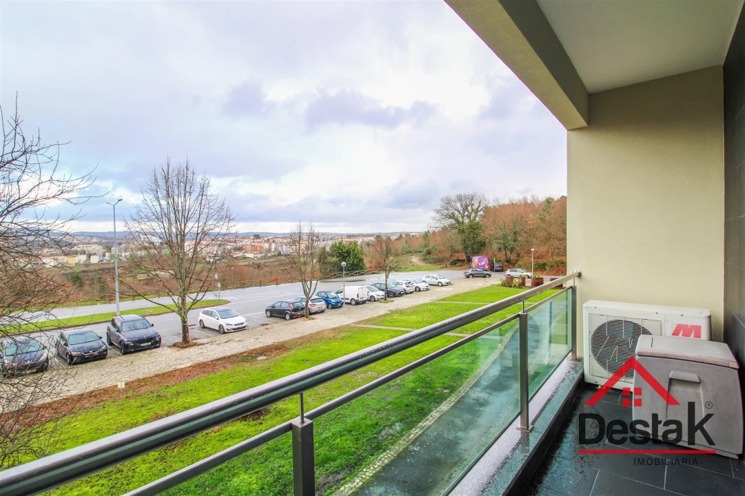 Apartamento T3 para Venda em Repeses e São Salvador Foto 23