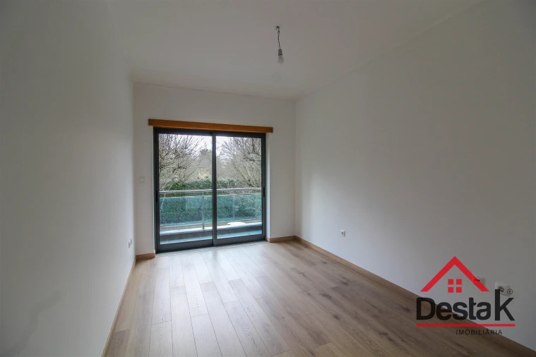 Apartamento T3 para Venda em Repeses e São Salvador Foto 14