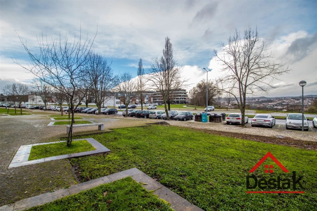 Apartamento T3 para Venda em Repeses e São Salvador Foto 31