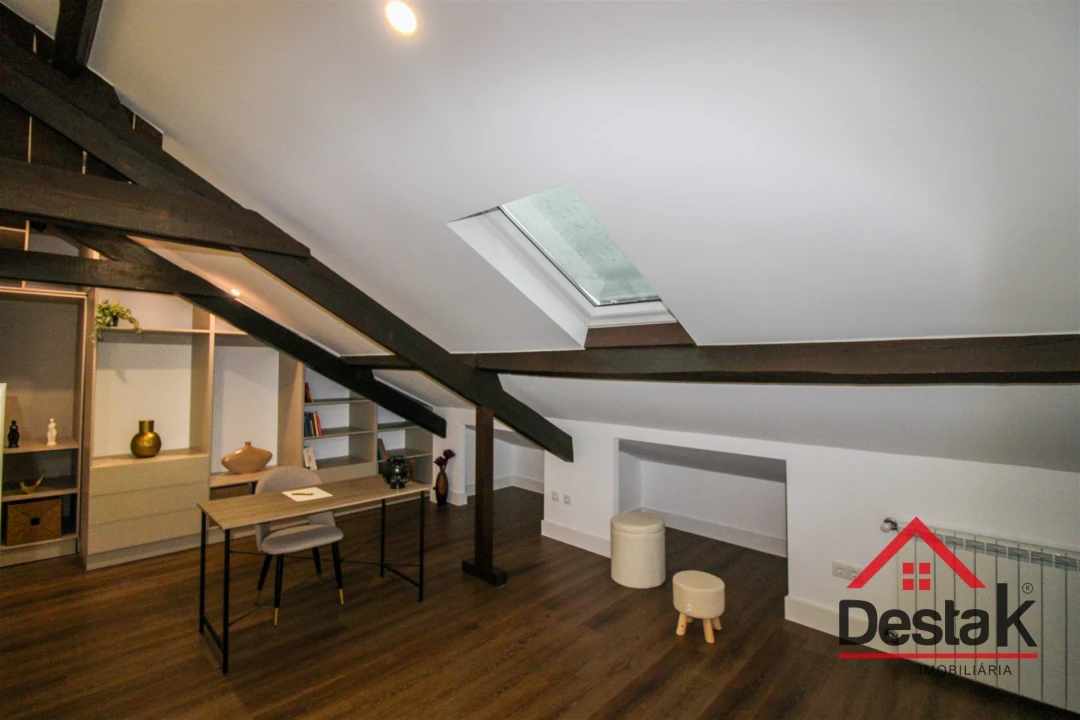 Apartamento T3 para Venda em Viseu Foto 24