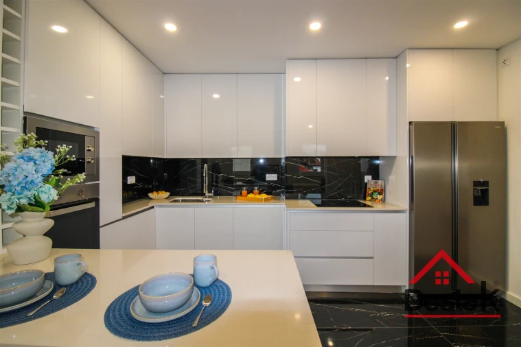 Apartamento T3 para Venda em Viseu Foto 7