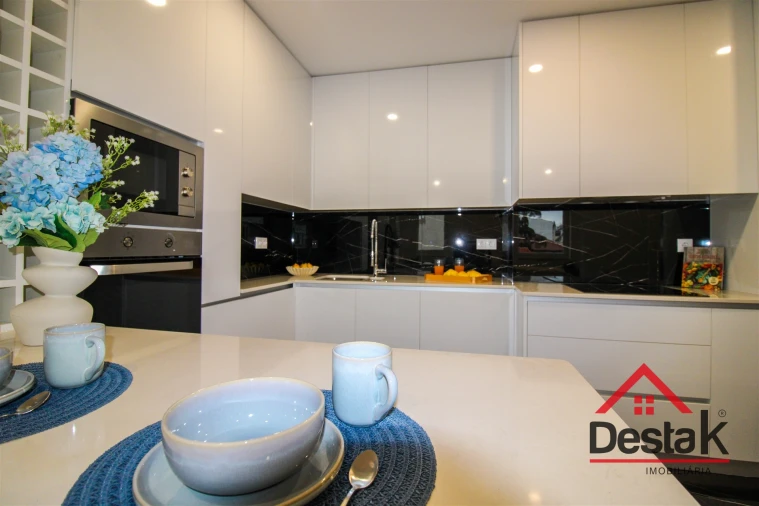 Apartamento T3 para Venda em Viseu Foto 4