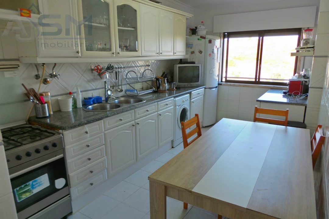 Apartamento T2 para Venda em Cacém e São Marcos Foto 18