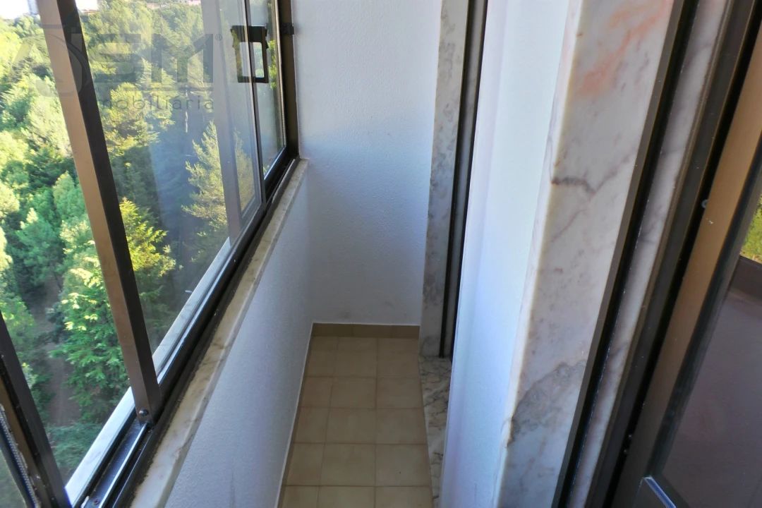 Apartamento T2 para Venda em Cacém e São Marcos Foto 14