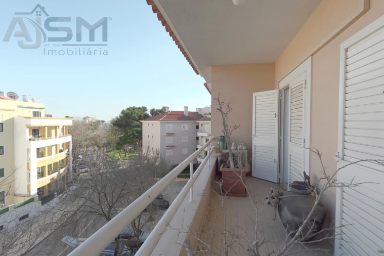 Apartamento T2 para Venda em Cascais e Estoril Foto 27