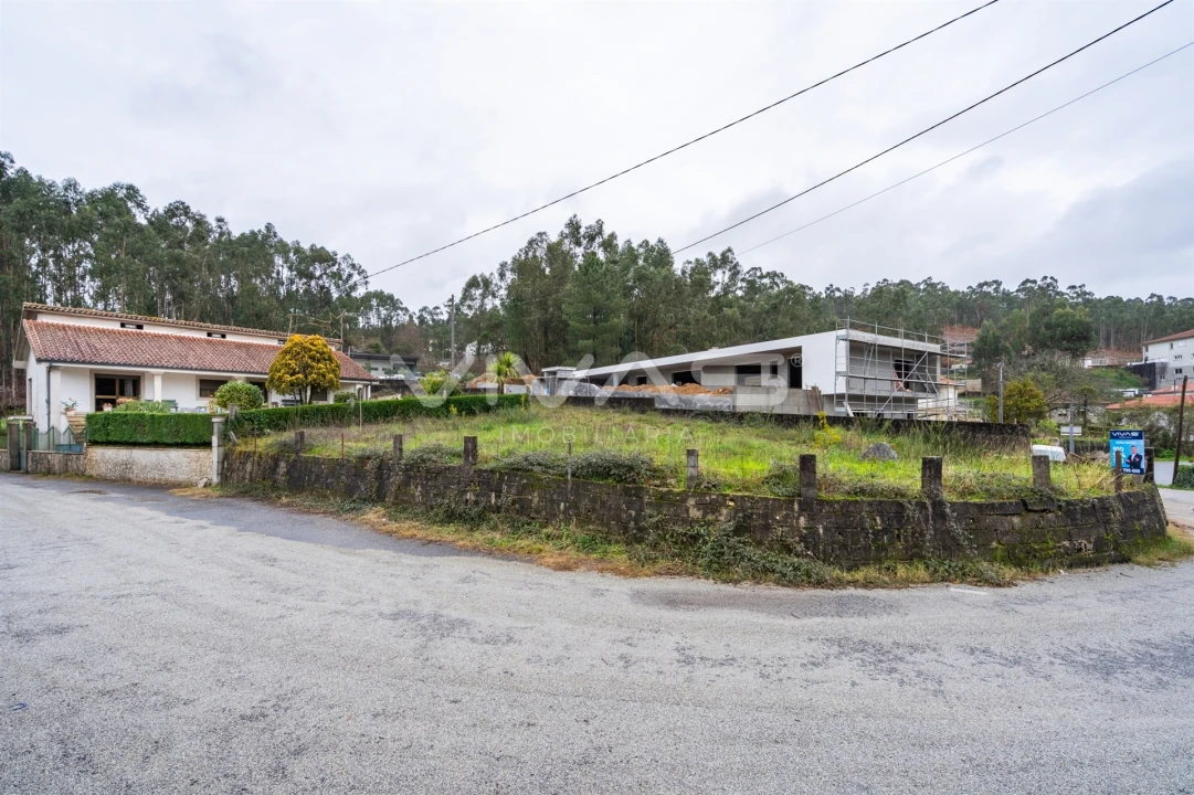 Terreno para Venda em Freiriz Foto 2