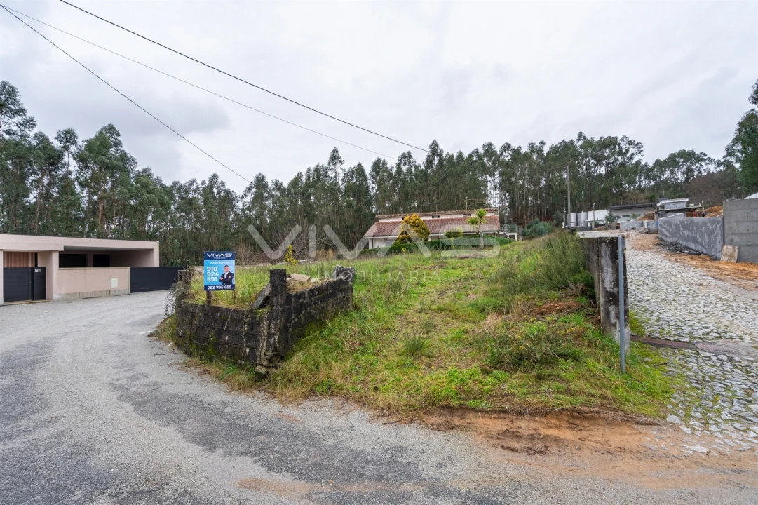 Terreno para Venda em Freiriz Foto 1