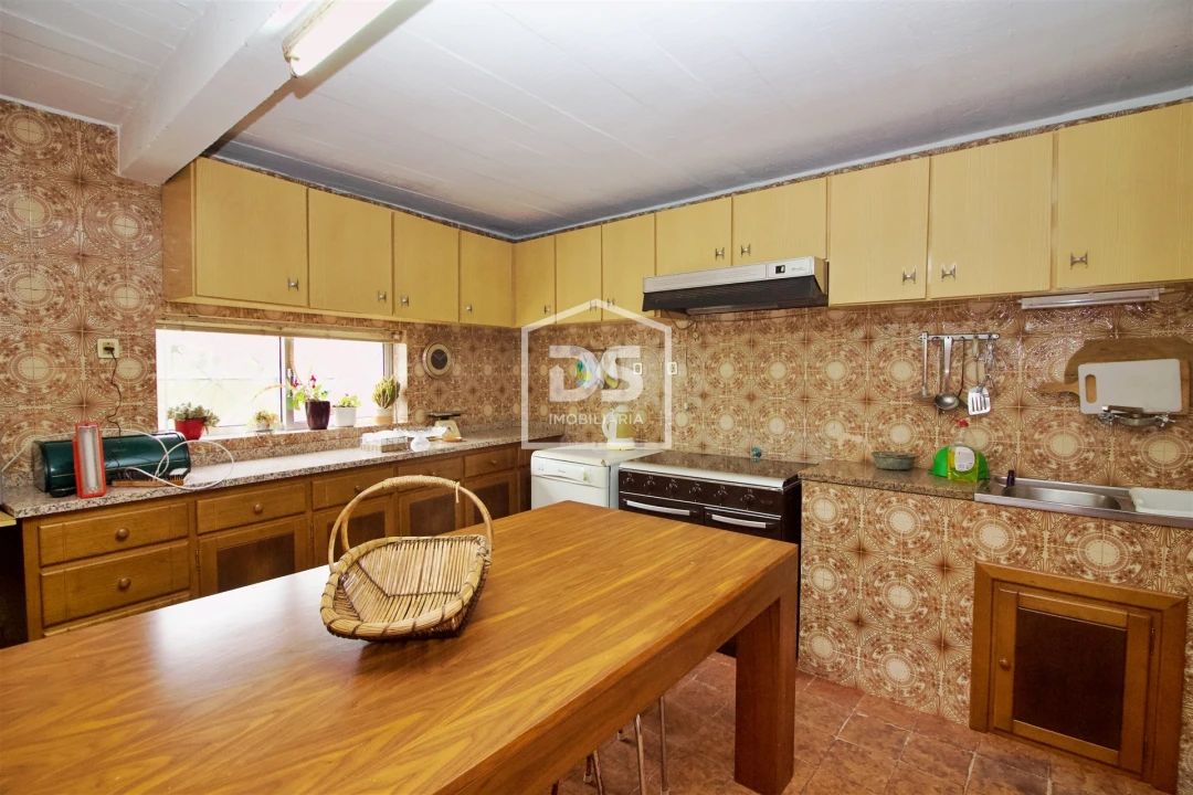 Moradia T6 para Venda em Soalhães Foto 11