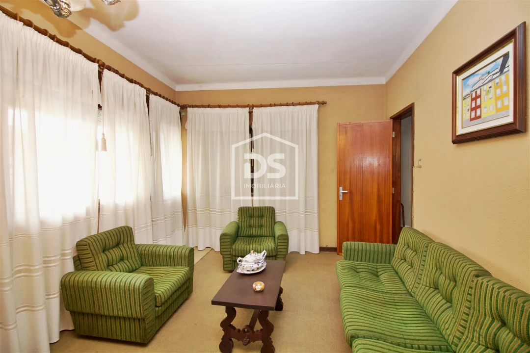 Moradia T6 para Venda em Soalhães Foto 25