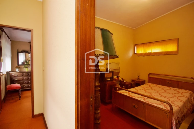 Moradia T6 para Venda em Soalhães Foto 36