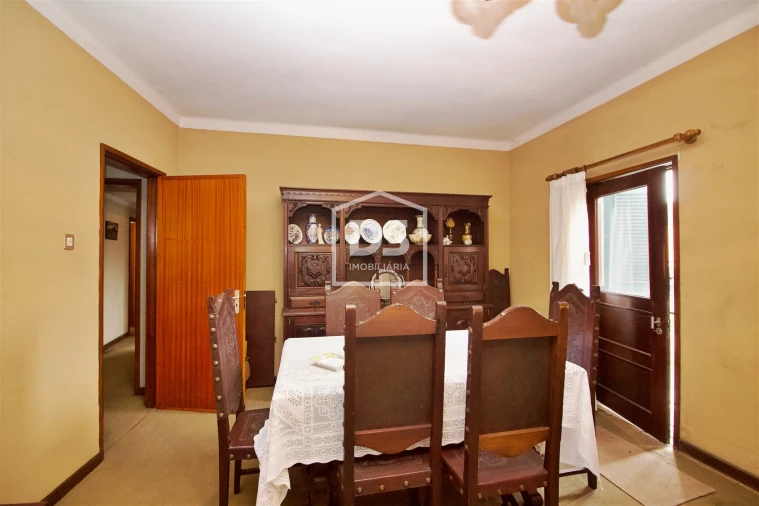 Moradia T6 para Venda em Soalhães Foto 26