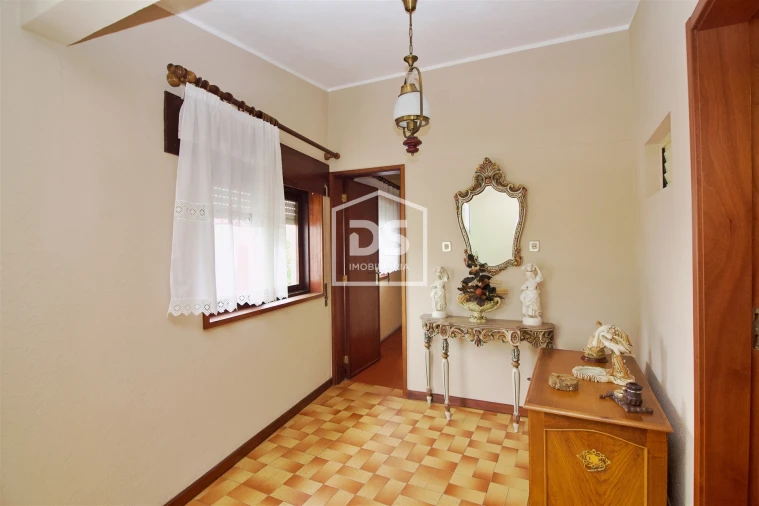 Moradia T6 para Venda em Soalhães Foto 32