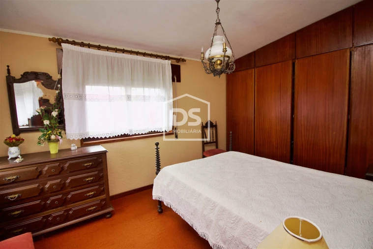 Moradia T6 para Venda em Soalhães Foto 38