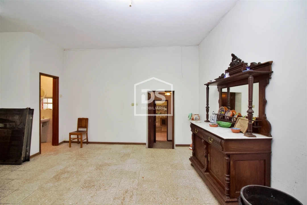 Moradia T6 para Venda em Soalhães Foto 3