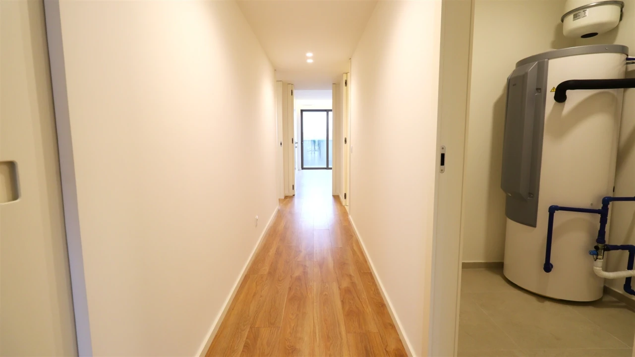 Apartamento T3 para Venda em Vila Nova de Famalicão e Calendário Foto 14