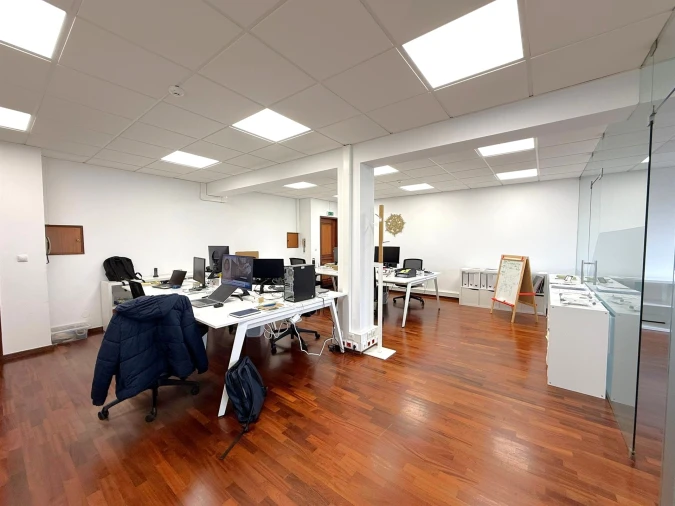 Escritório para Arrendamento em Matosinhos e Leça da Palmeira Foto 3