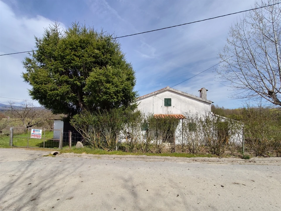 Quinta T2 para Venda em Peraboa Foto 1