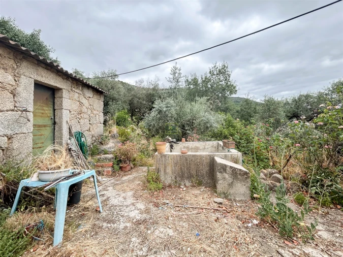 Moradia T5 para Venda em Alpedrinha Foto 92