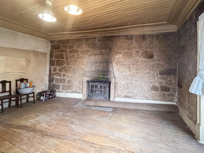 Moradia T5 para Venda em Alpedrinha Foto 51