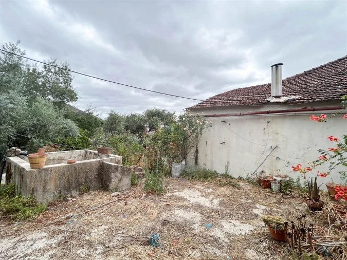 Moradia T5 para Venda em Alpedrinha Foto 91