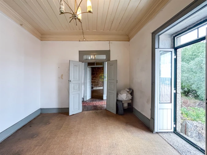 Moradia T5 para Venda em Alpedrinha Foto 57