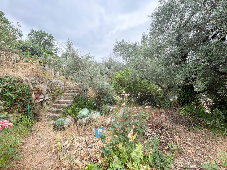 Moradia T5 para Venda em Alpedrinha Foto 86