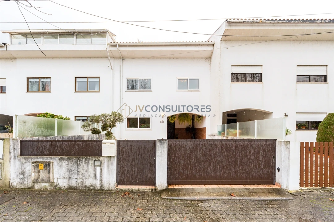 Moradia T3 para Venda em Beduído e Veiros Foto 1