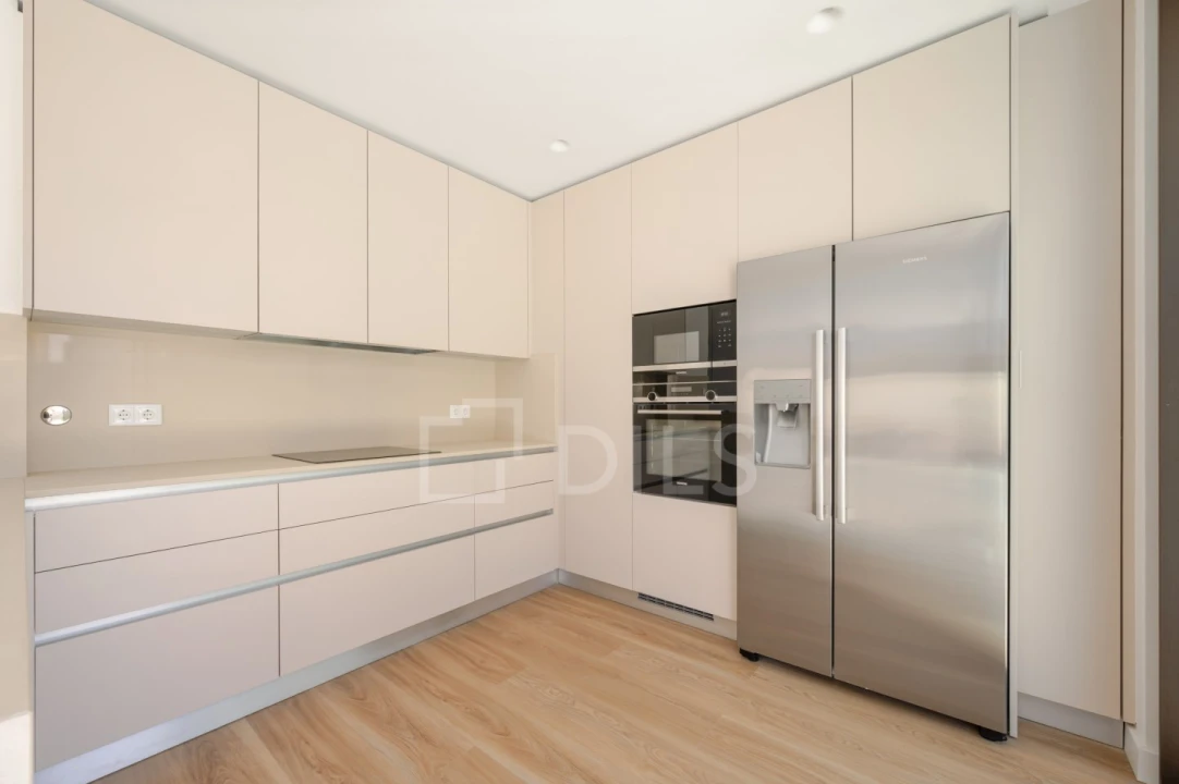 Moradia T4 para Venda em Cascais e Estoril Foto 11