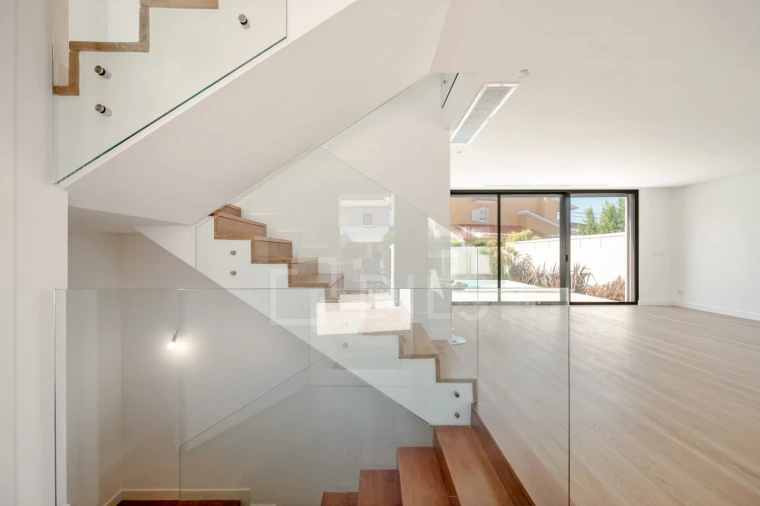 Moradia T4 para Venda em Cascais e Estoril Foto 7