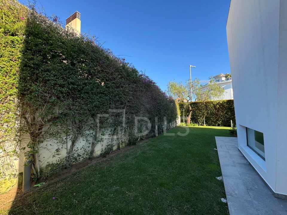 Moradia T5 para Venda em Cascais e Estoril Foto 8