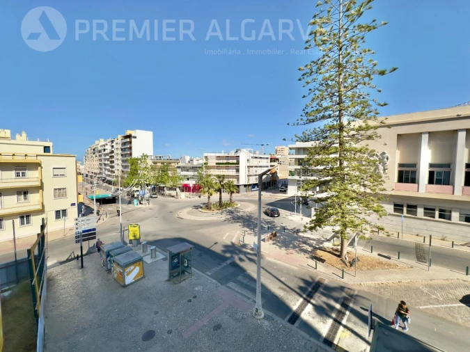 Escritório para Arrendamento em Faro (Sé e São Pedro) Foto 1