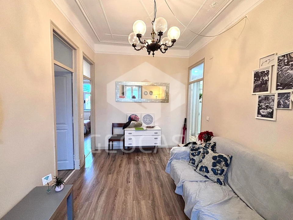 Apartamento T3 para Venda em Carcavelos e Parede Foto 7
