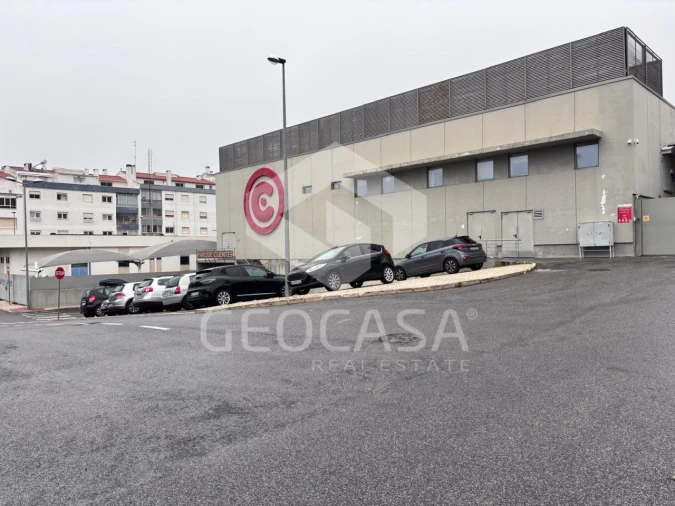 Apartamento T3 para Venda em Carcavelos e Parede Foto 22