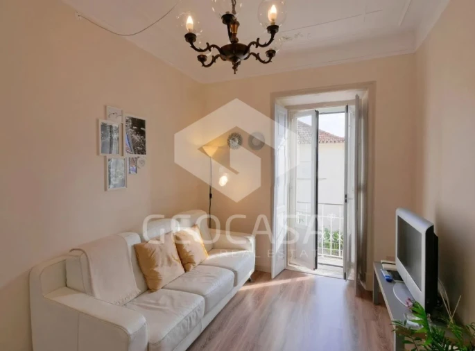 Apartamento T3 para Venda em Carcavelos e Parede Foto 2