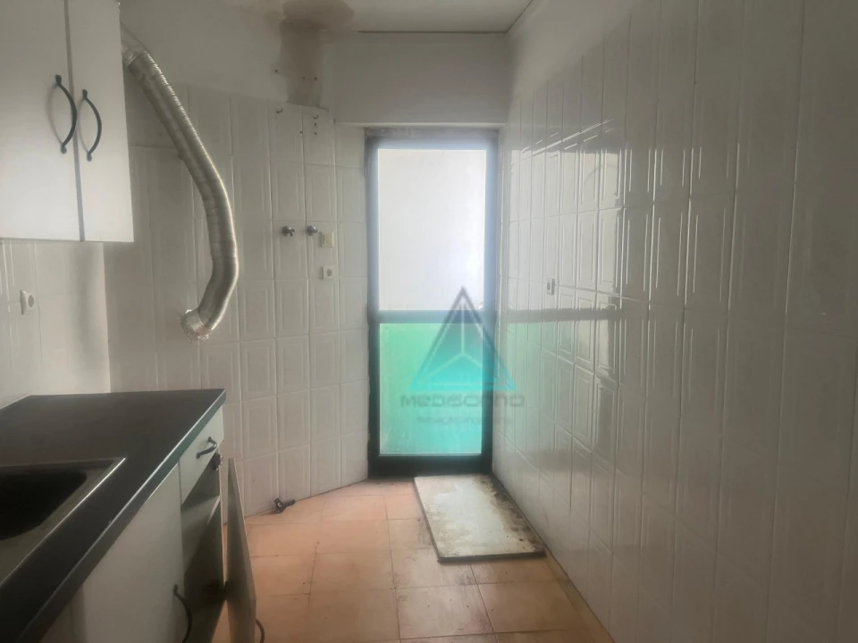 Apartamento T1 para Venda em Almada, Cova da Piedade, Pragal e Cacilhas Foto 3