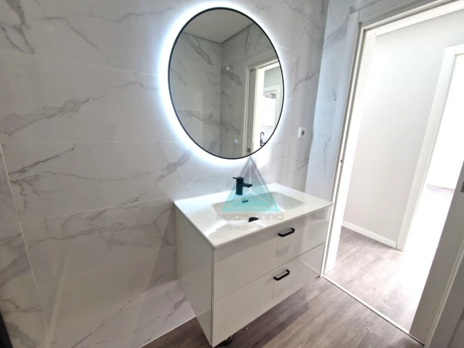 Apartamento T2 para Venda em Amora Foto 7