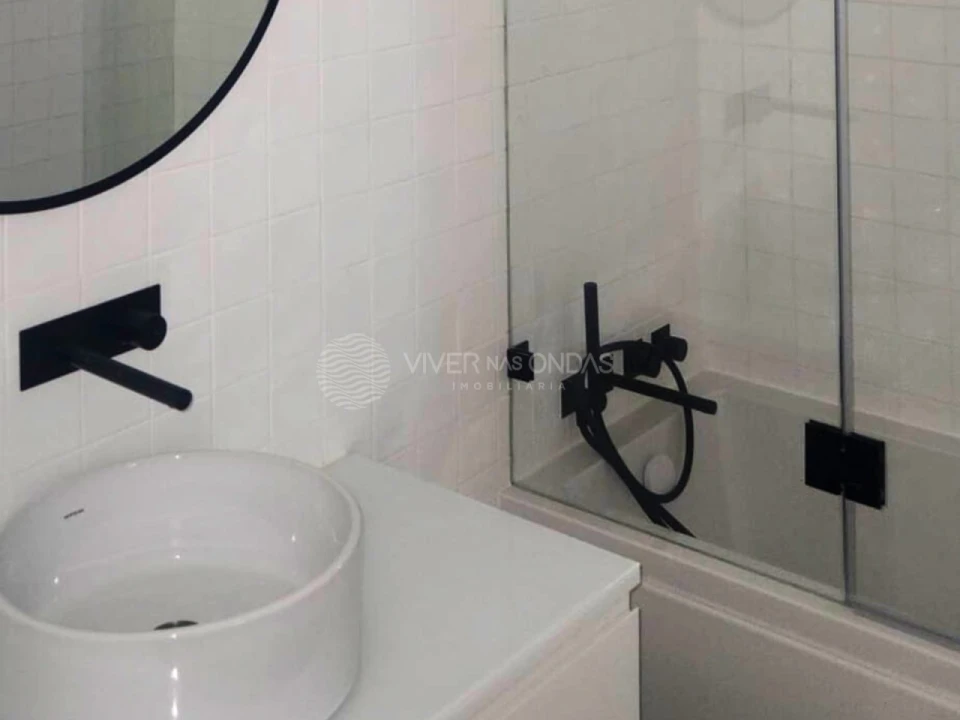 Apartamento T1 para Arrendamento em Santa Maria Maior Foto 6