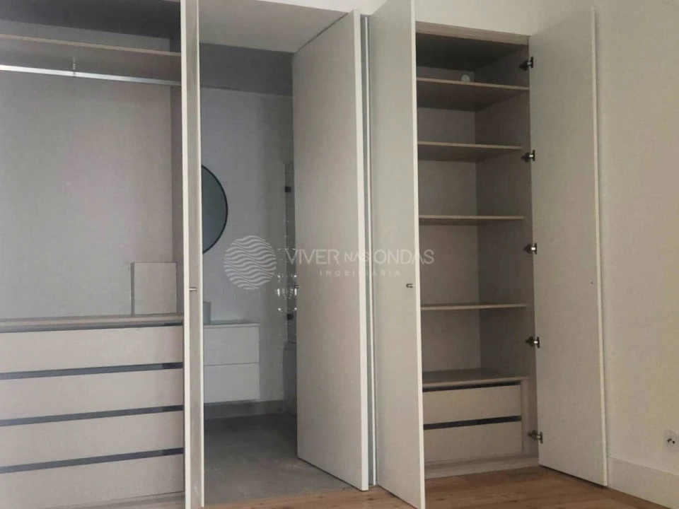 Apartamento T1 para Arrendamento em Santa Maria Maior Foto 13