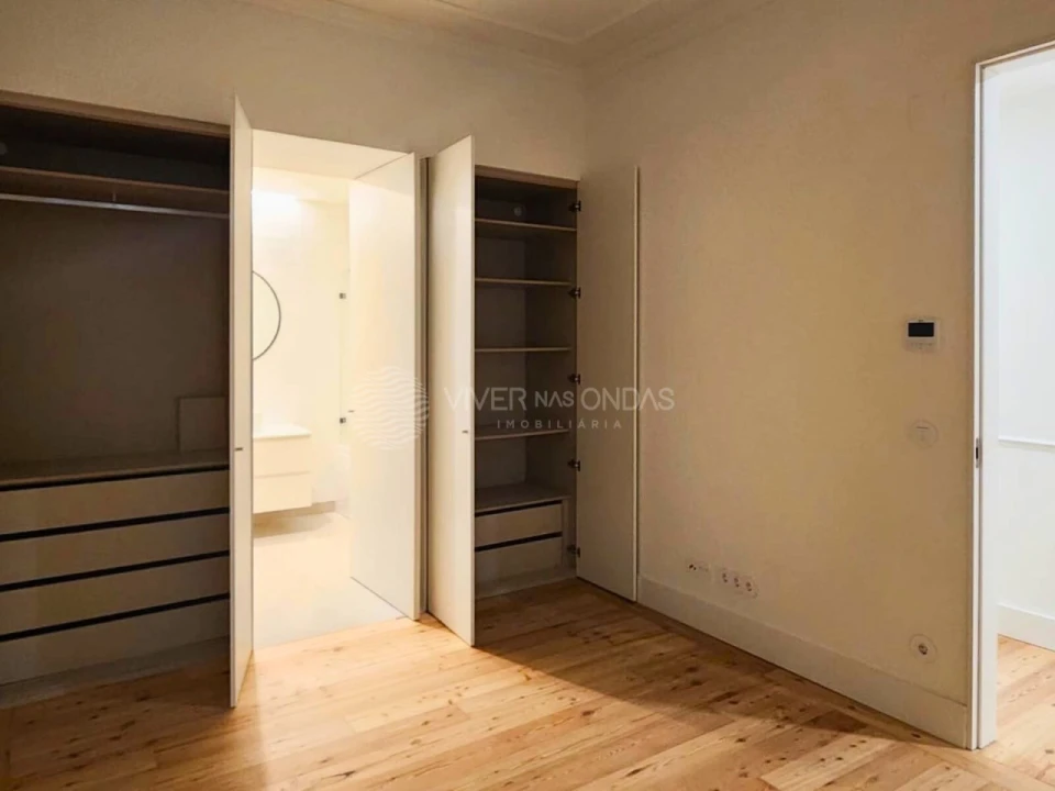 Apartamento T1 para Arrendamento em Santa Maria Maior Foto 6