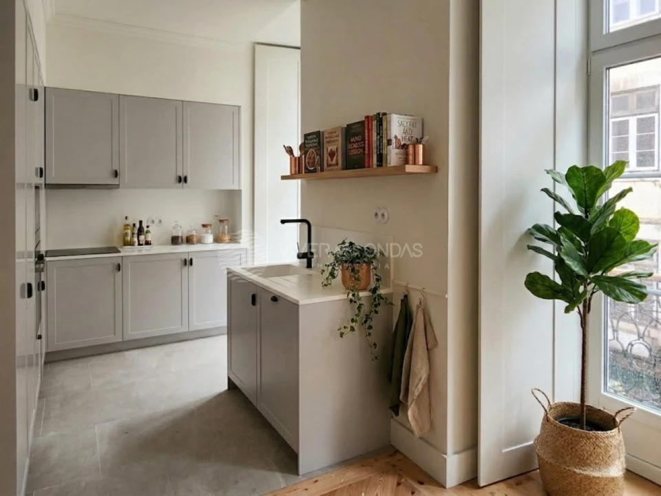 Apartamento T1 para Arrendamento em Santa Maria Maior Foto 1